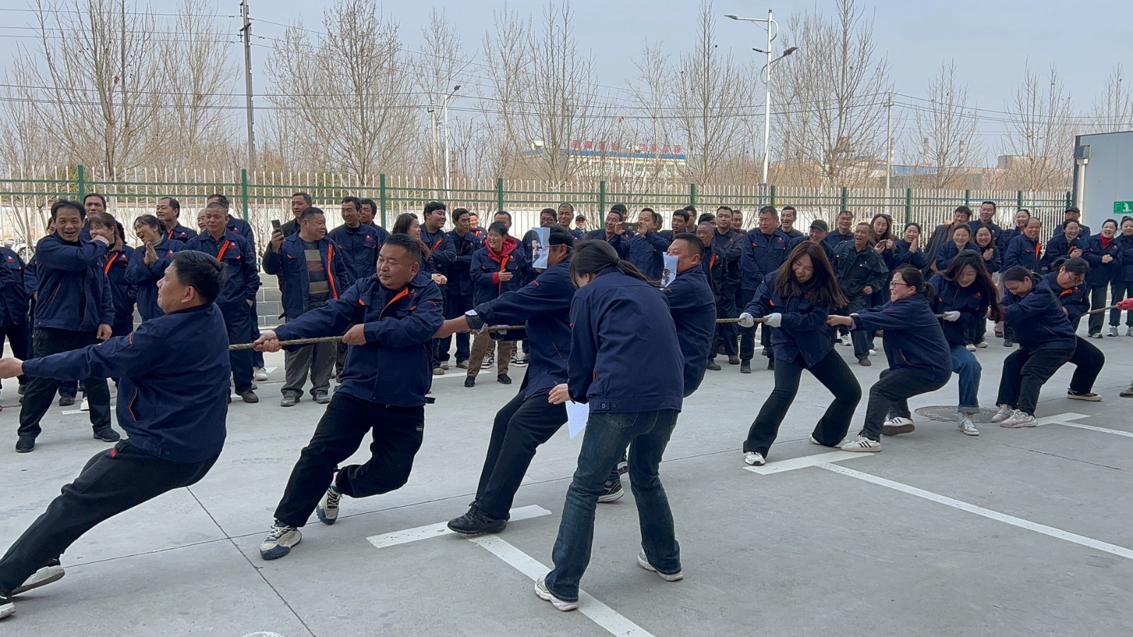 巾幗綻芳華，共慶三八節(jié)